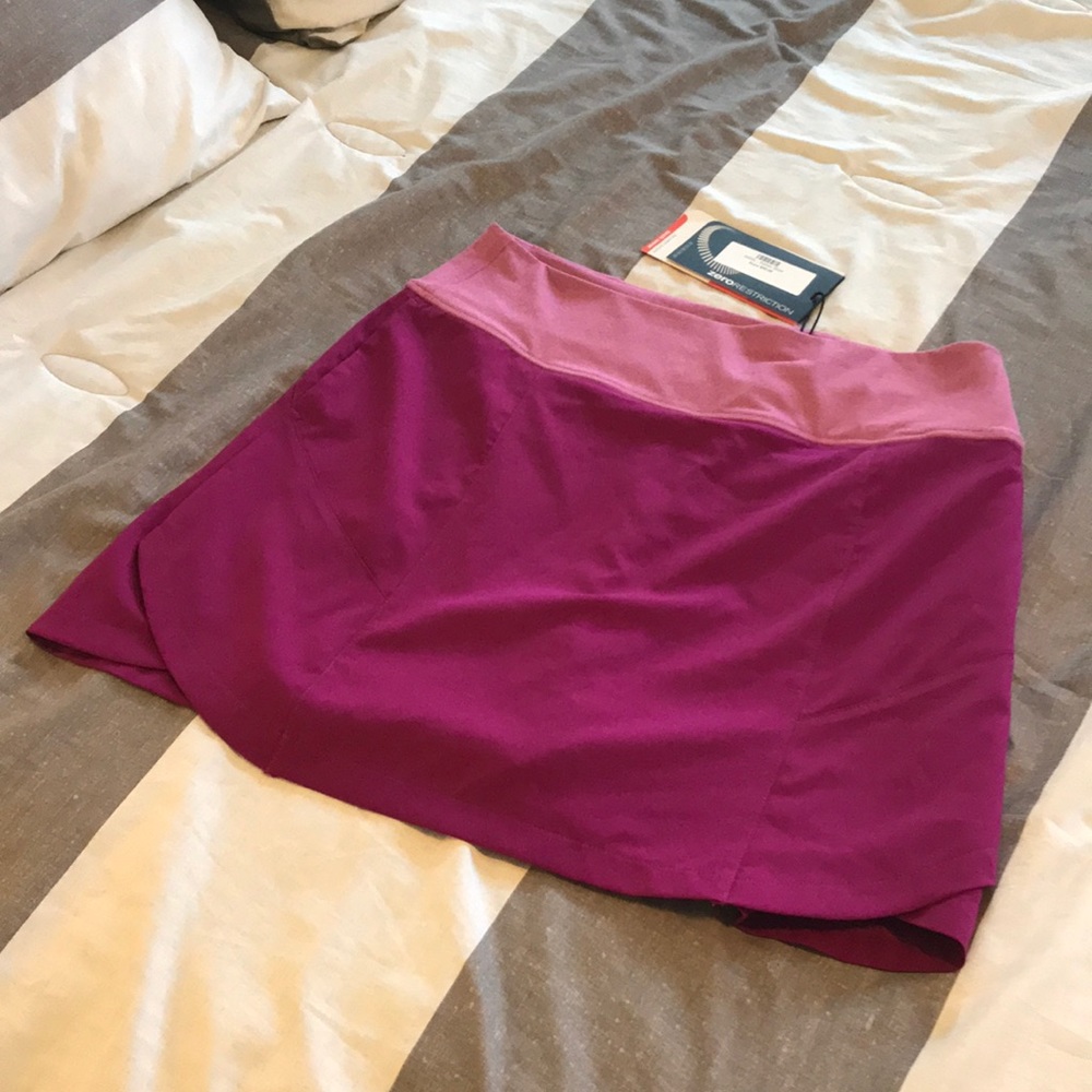 Zero Restriction Pink Palmer Skort